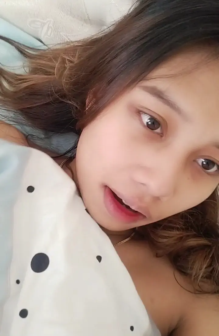Crislyn F | Nahalukay Galing Sa Baul