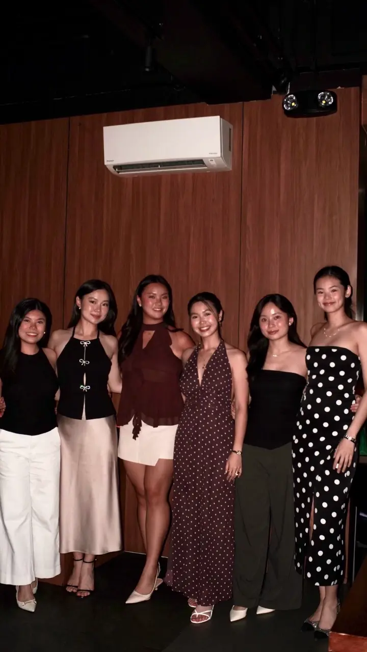 Pick your poison on this group of chinita hotties