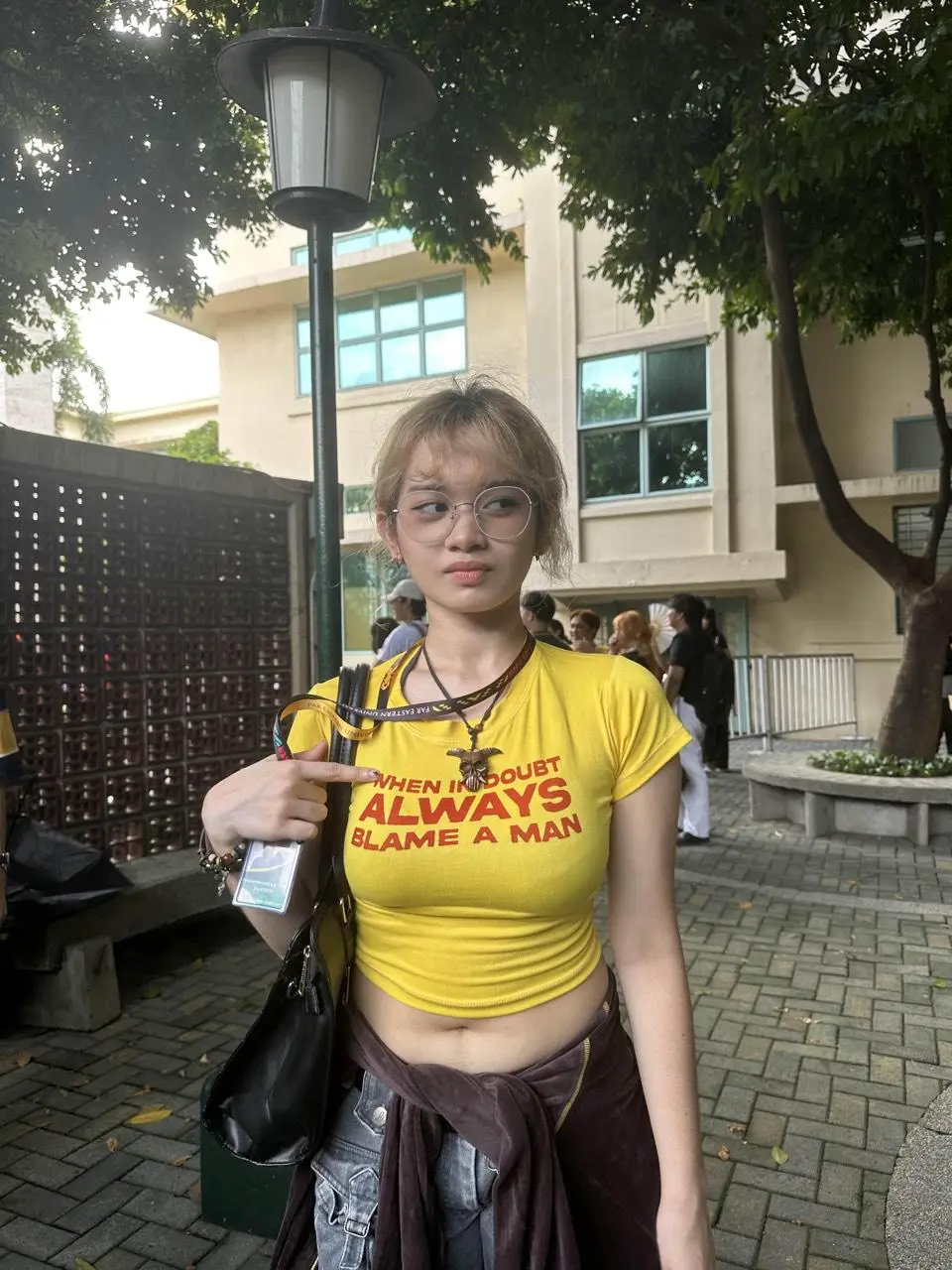 Mapang-akit na katawan maglalaway ka na lang talaga