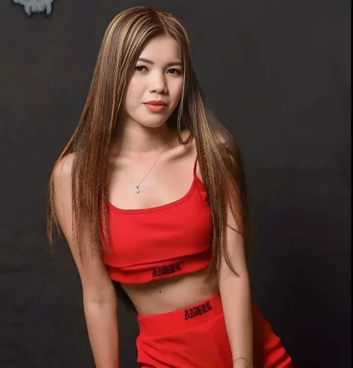 Kitty | Nahalukay Galing Sa Baul