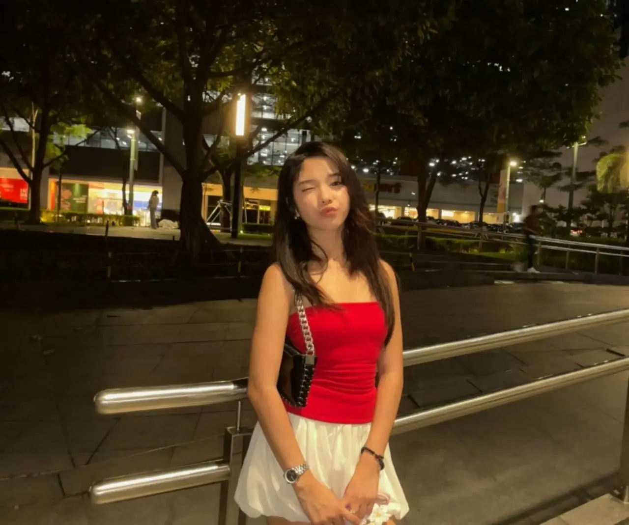 Cute petite bitch | rekta