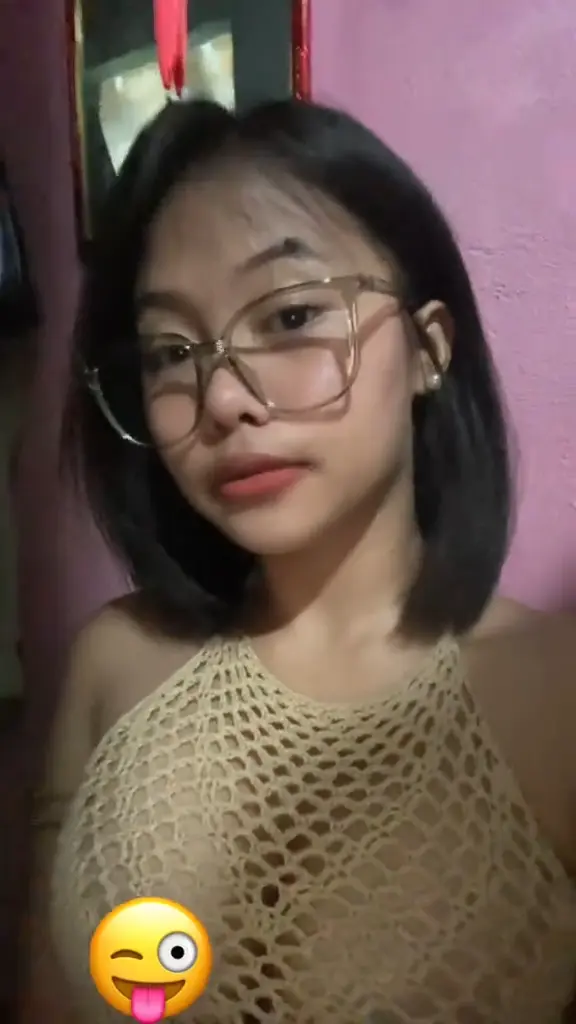 WALANG BRA NA BITCH NA NAKA SEE THROUGH PA