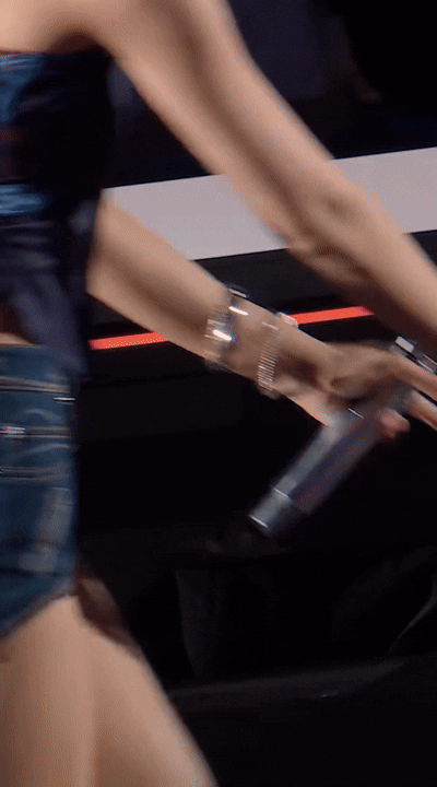 tzuyu (2).gif
