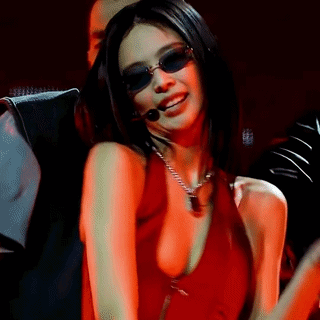 Kpop accidents (nipslip, panty-slip) Jennie - Shuhua
