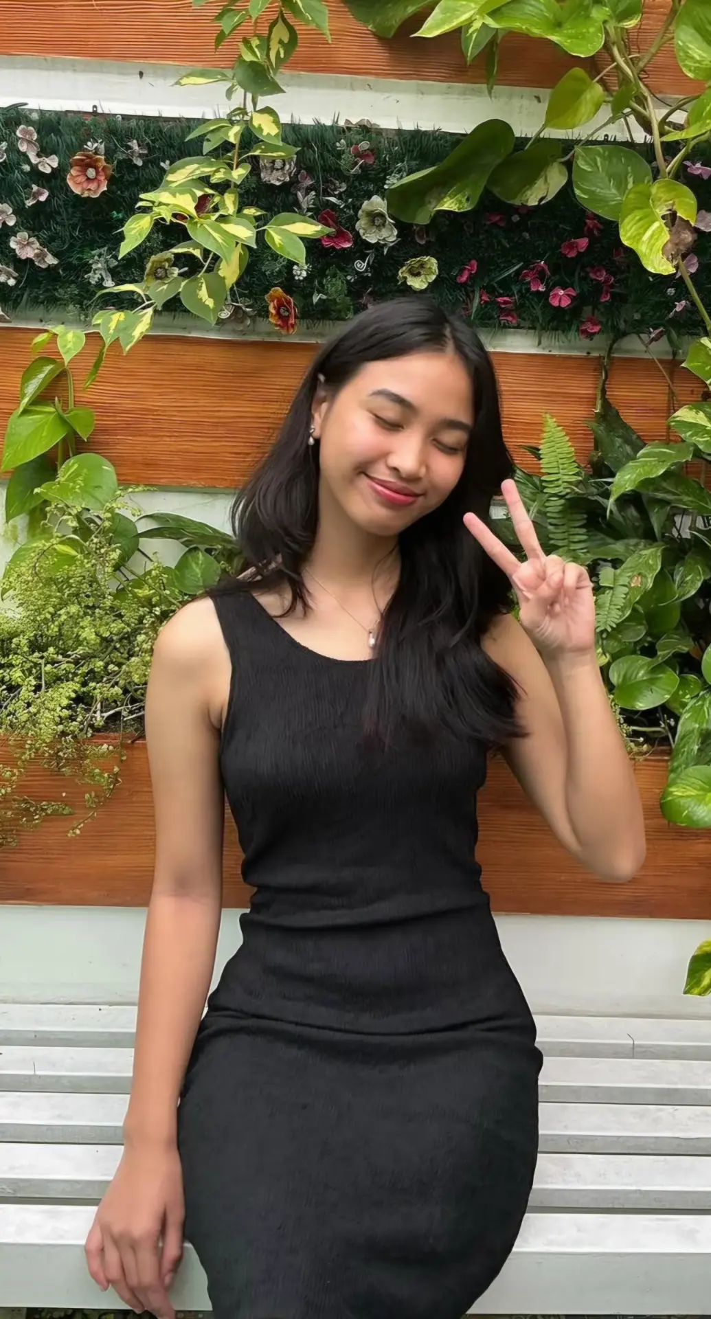 Iska finds #16 (iskang may katawang hourglass)