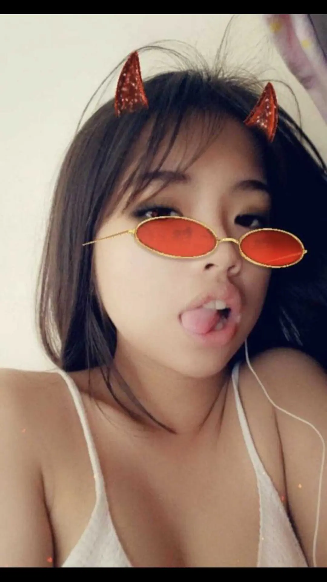 Maxine - xpjnl (3).webp