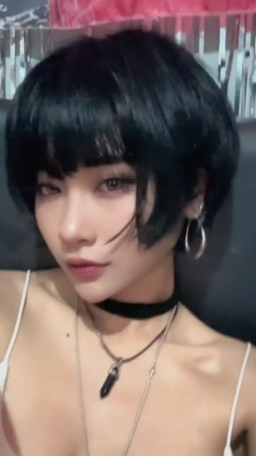 no id.webp
