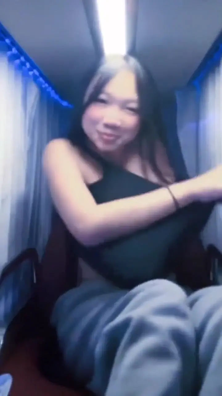 Kung ganto lang sana kasama ko sa bus