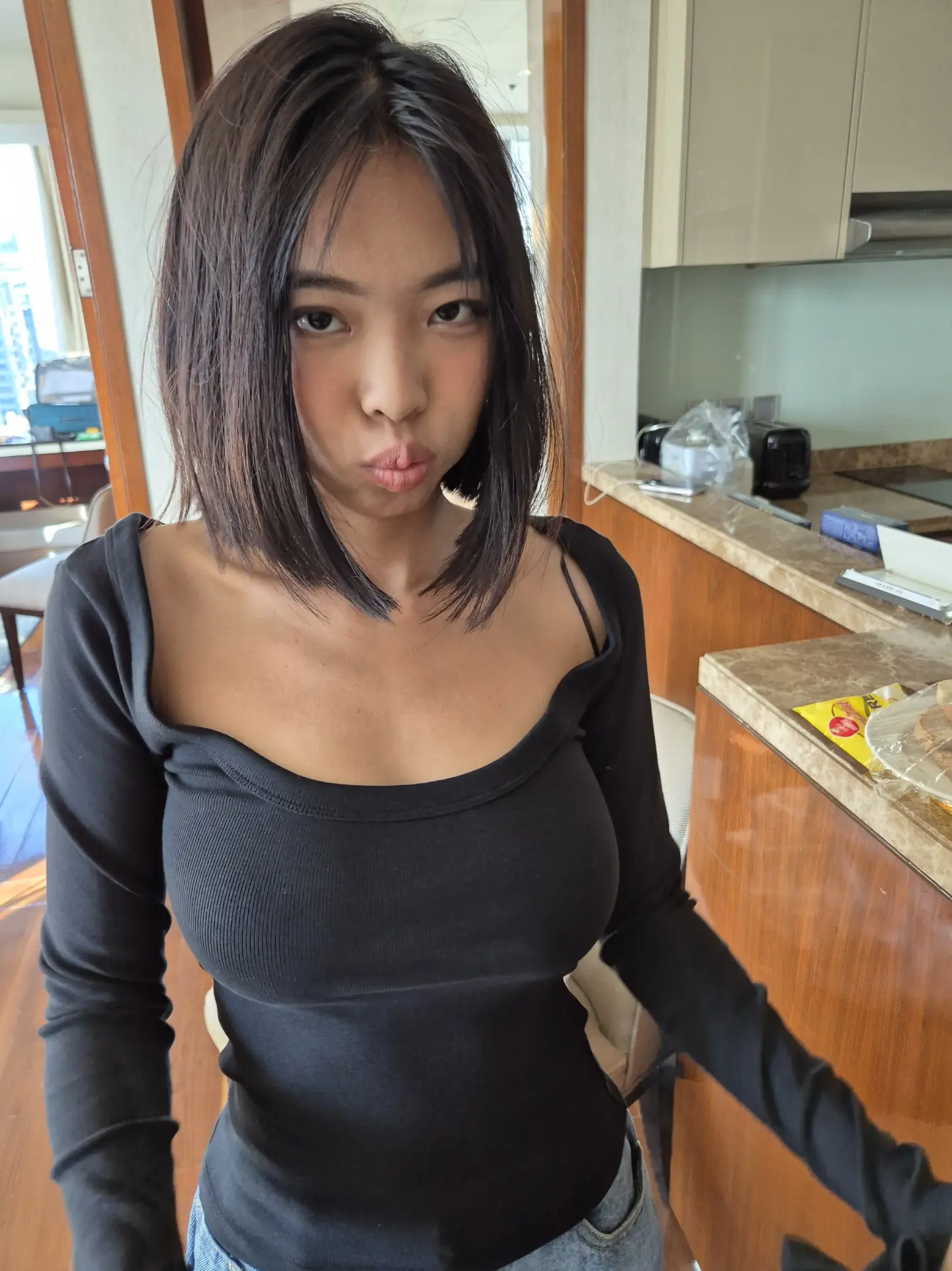 thumb.webp