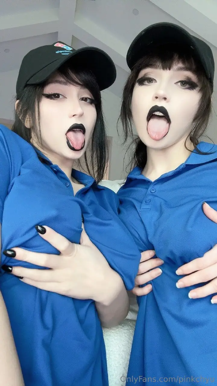 Queen Nephie x pinkchyu Collab order pizza