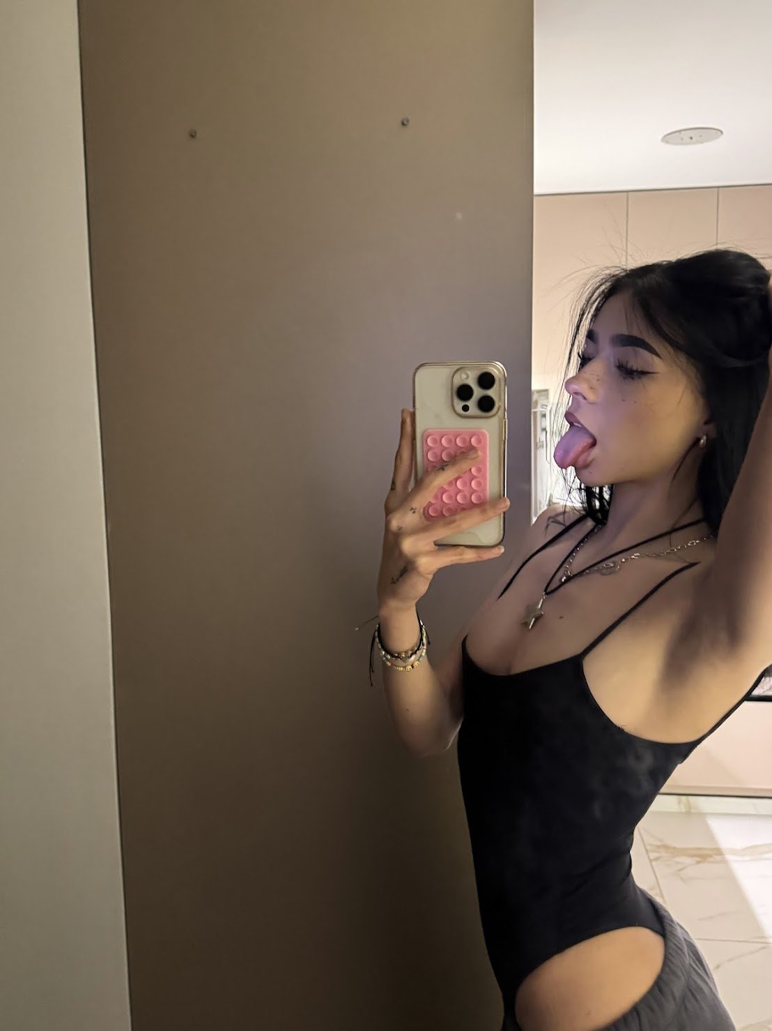 Fineshyt sweden sarapppp
