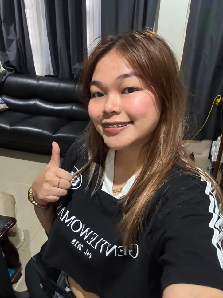 Gym girl 3.webp