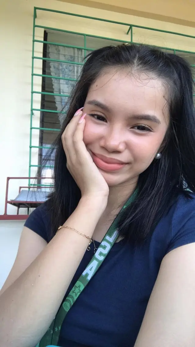 Pinay malaki at pink pala ang tinatago