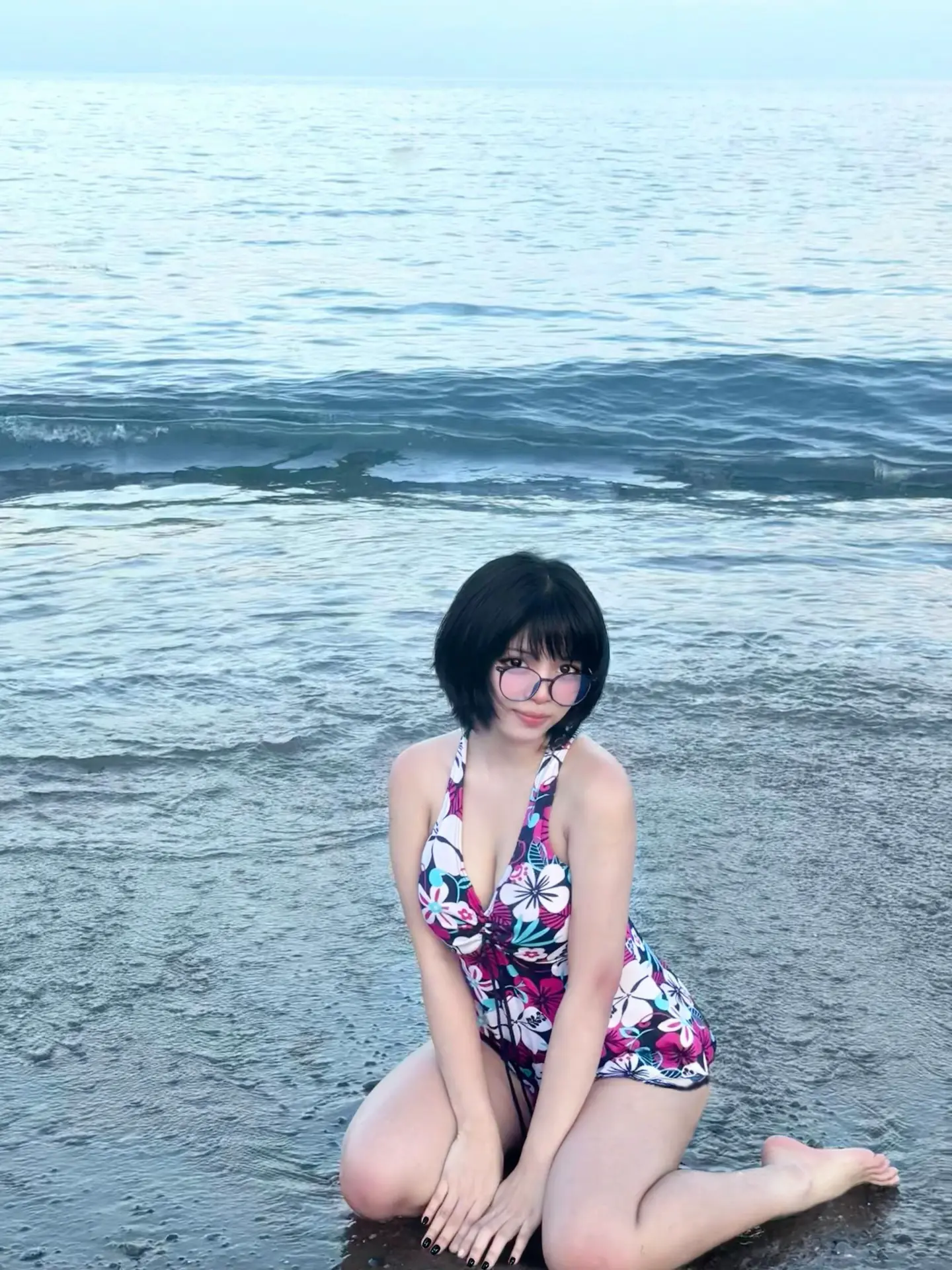 Shiro One-piece Swimsuit outfit (Shiroluvseals)