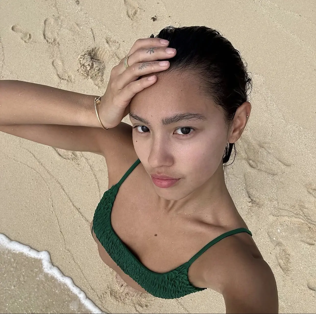 Socmed Nipslip 34