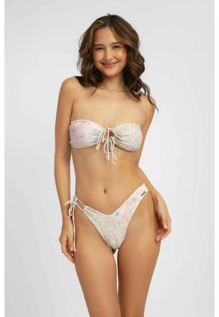 blackbough-swim-9865-0603623-1.webp
