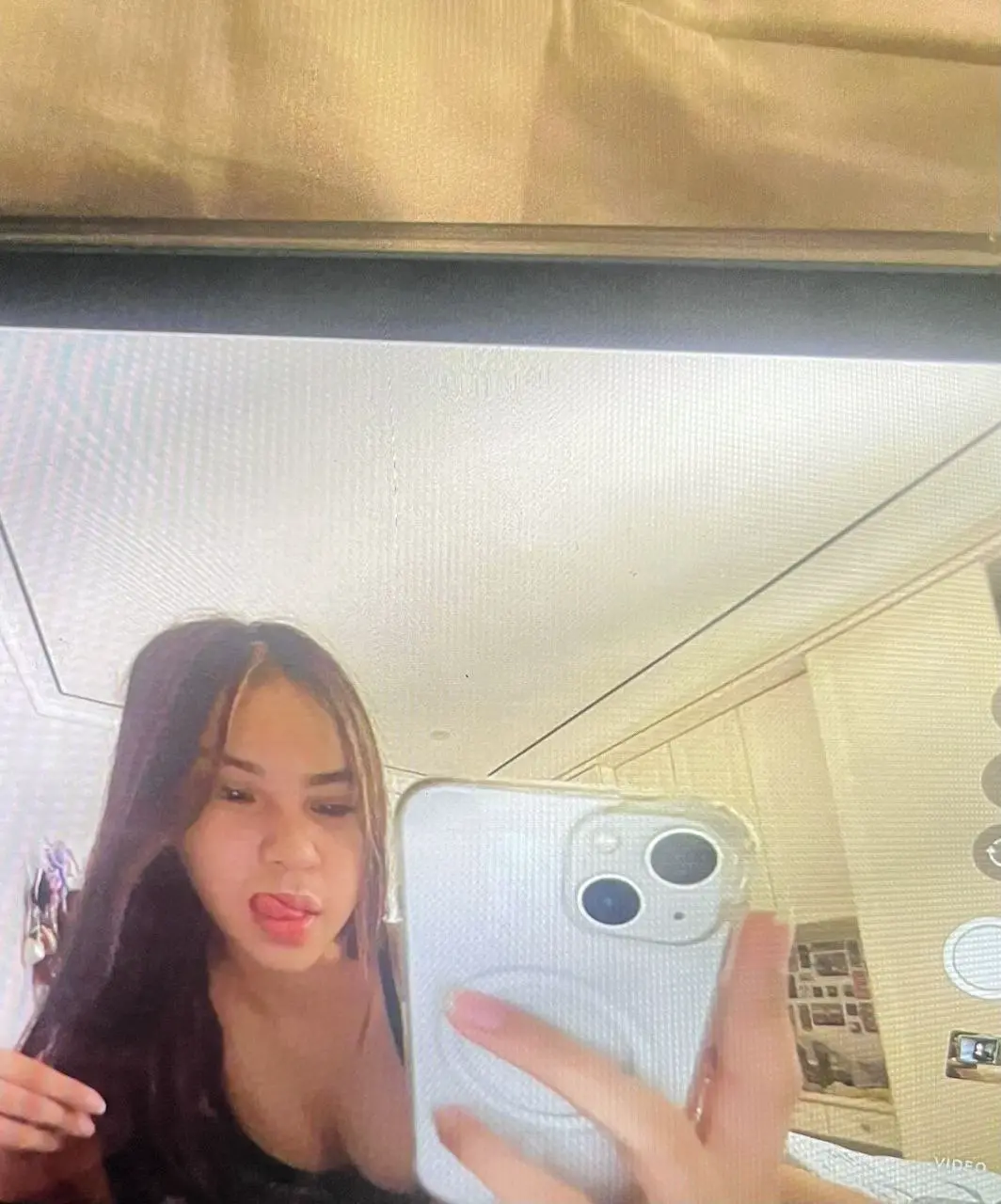 LAEL BRITANIA (3).webp