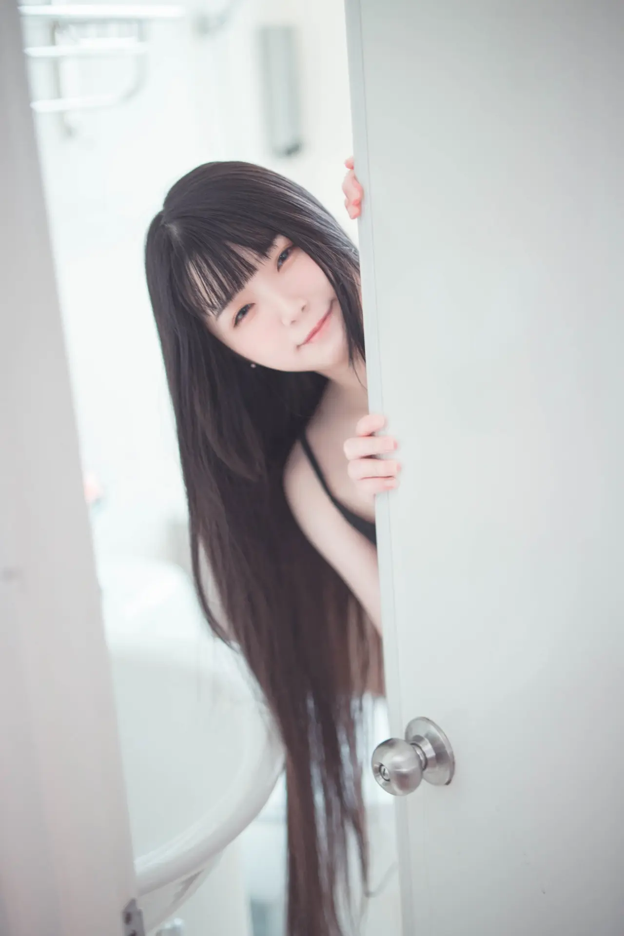 9Cloud.us_0009- 落落Raku  May Weekend  035.webp