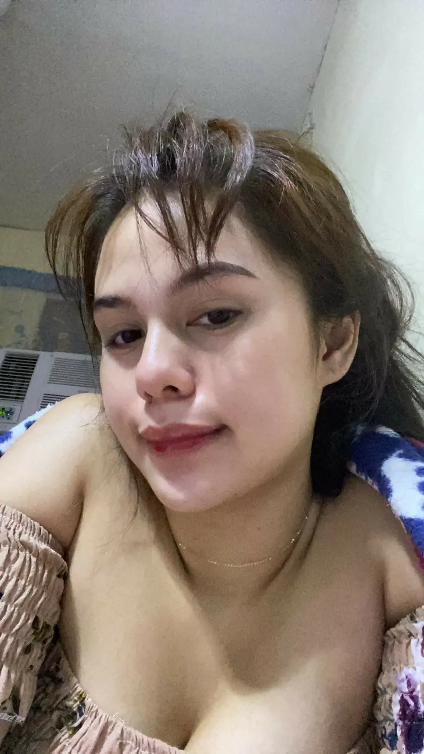 pinay model touching herself _oCh9PDuZ.webp