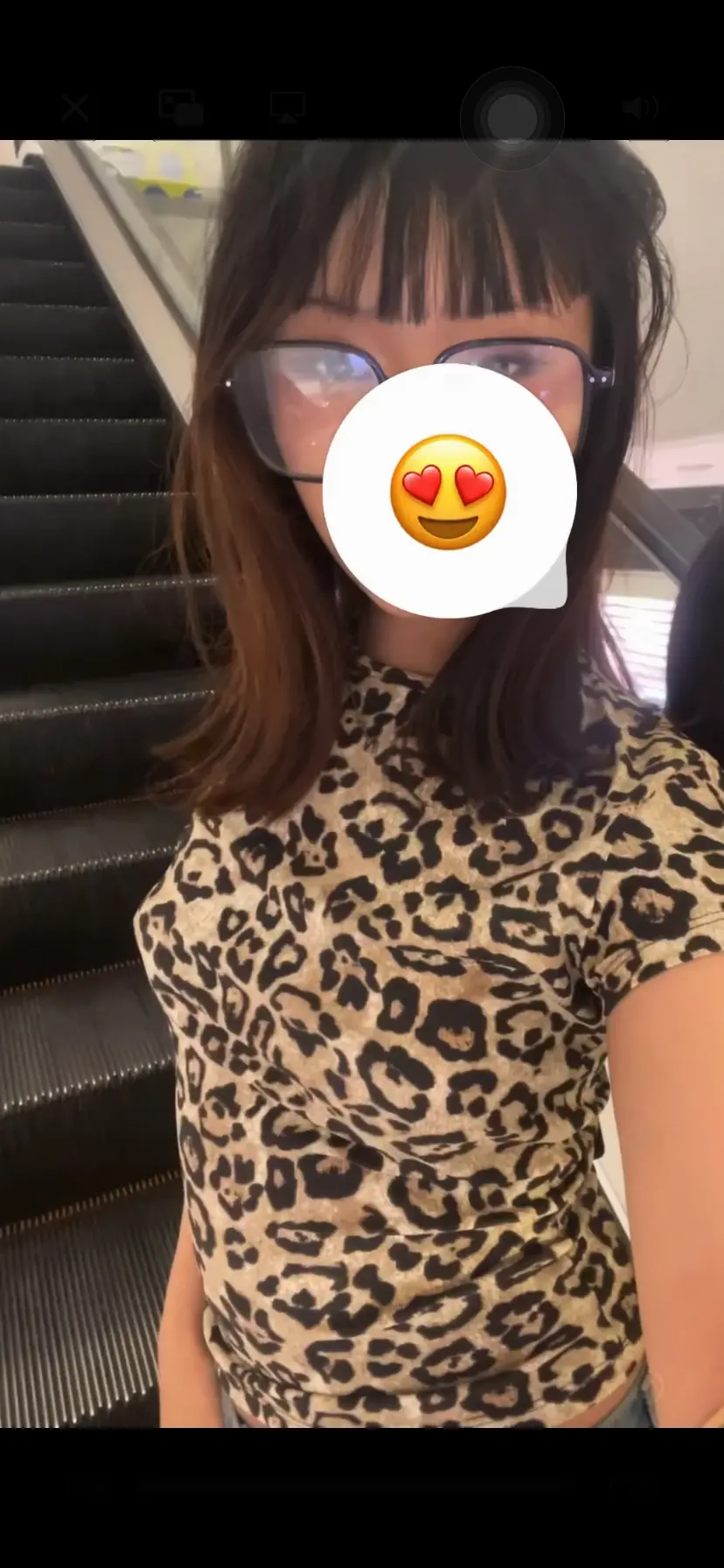 Chinita with glasses nagpasilip ng nips (REKTA)
