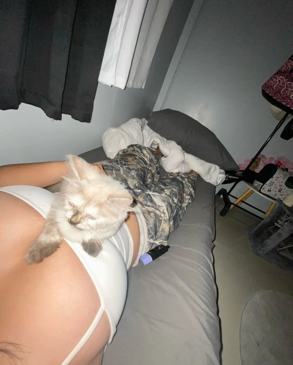 Hot asian chubby pinay faithy Nicole from Manila touching herself _i85VakSv_1.webp