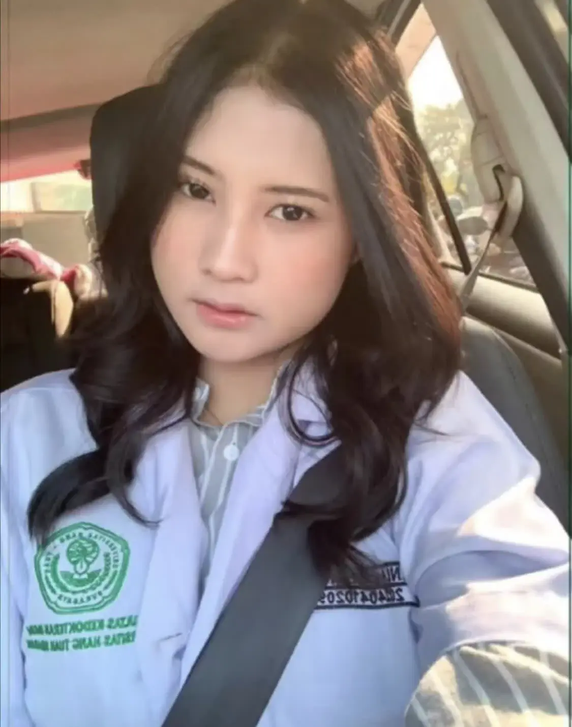 ME1E66WY_o.webp