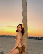 lovezyrra_20250507_p_3627229199953344162_3_3627229175408266545.webp